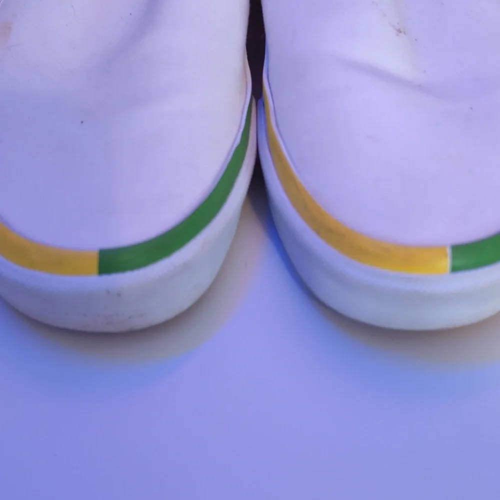 Vans slip on shoes - mens 7.5/womens 9 - Picture 5 of 9